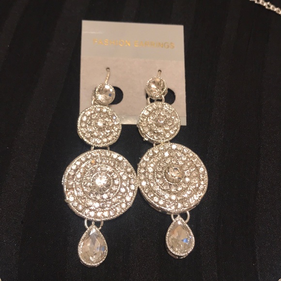 Jewelry set - Picture 2 of 4